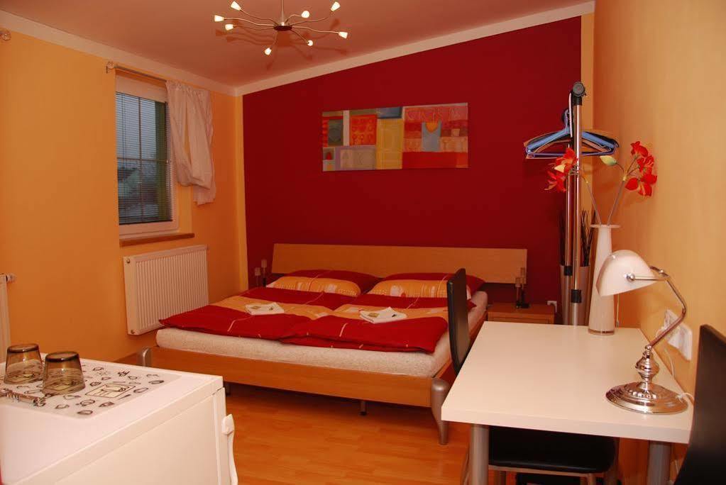 Point Pension Бърно Екстериор снимка
